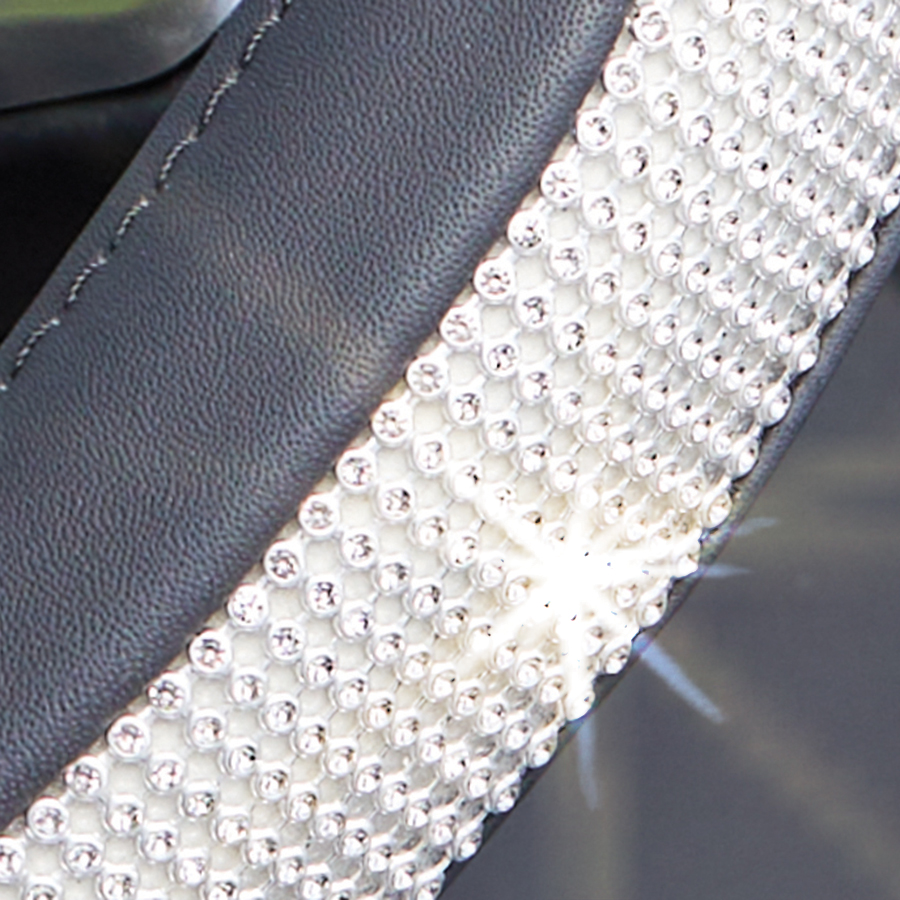 Rhinestone Steering Wheel Cover Innovations